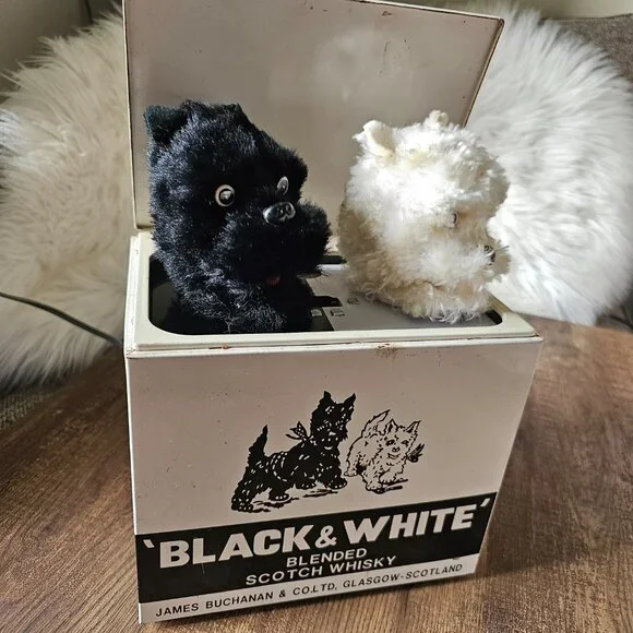 Black & White Scotch Whiskey Barking Scotties Dogs Animated Advertising Display